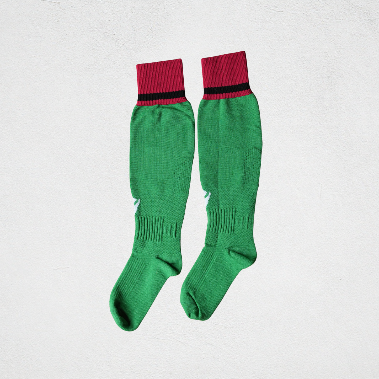 26/27 Glentoran Macron Home Socks | Kids